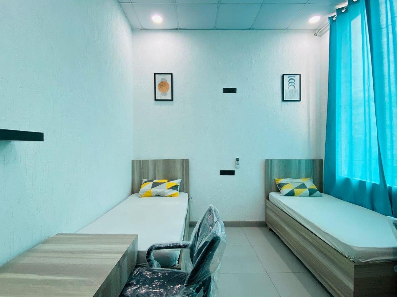 Abuzz Oxfordcaps Imperial Heights Mussoorie Dehradun Hostel Exterior photo