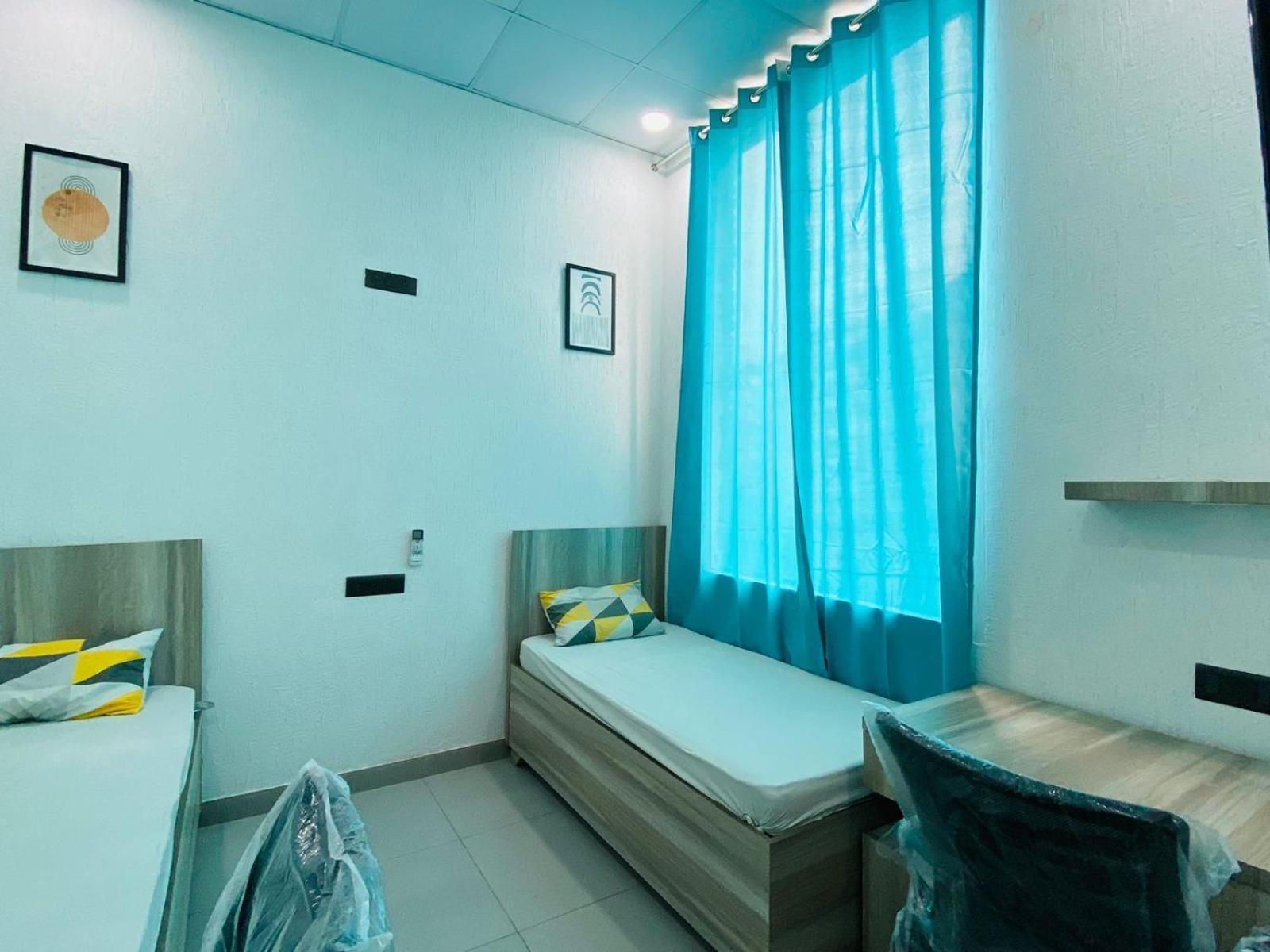 Abuzz Oxfordcaps Imperial Heights Mussoorie Dehradun Hostel Exterior photo